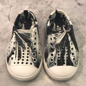 Toddler Jefferson natives